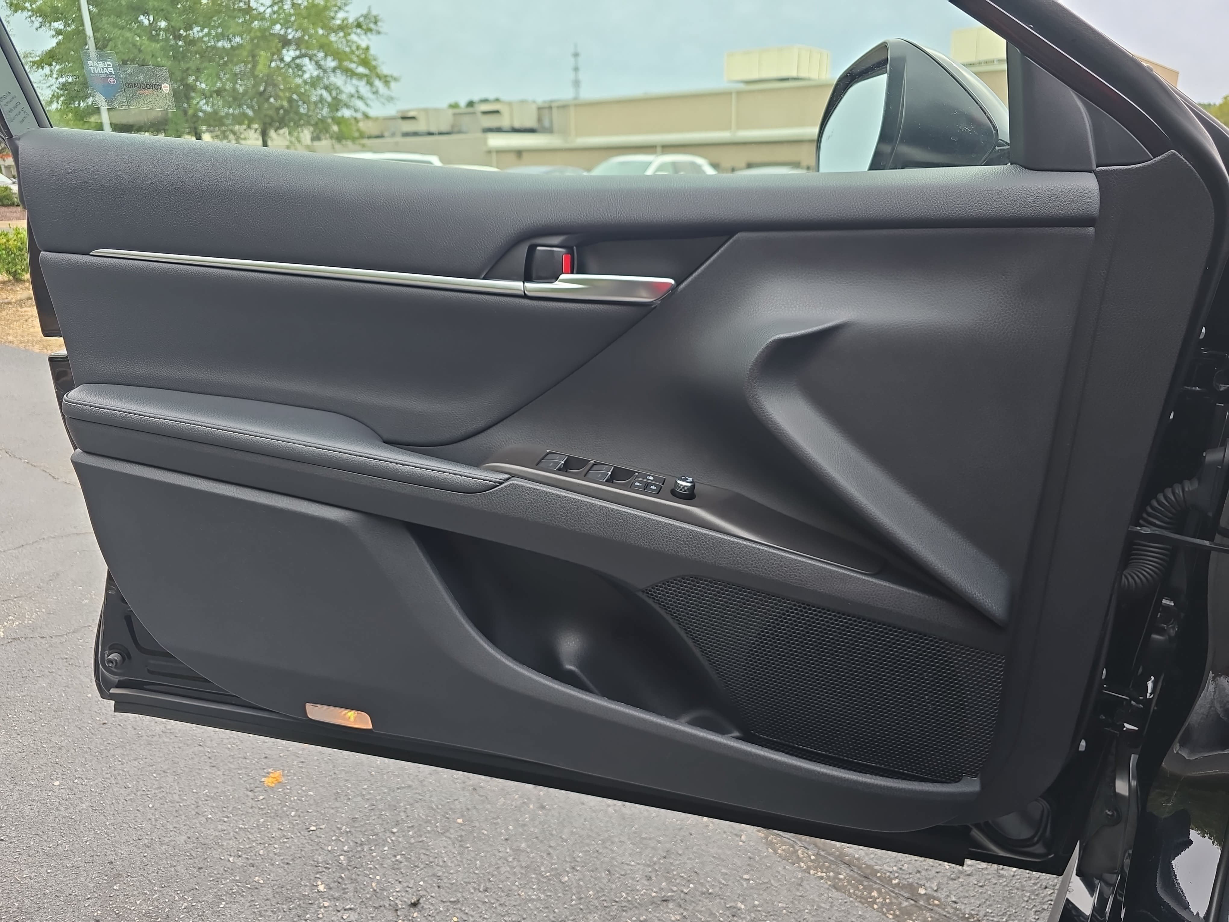 Used 2024 Toyota Camry XSE FWD image 25
