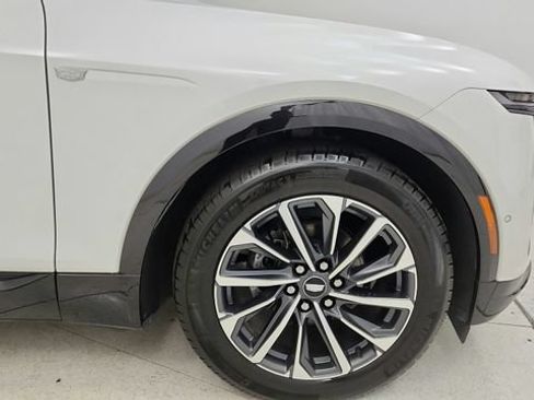 Used 2024 Cadillac Lyriq Sport RWD image 21