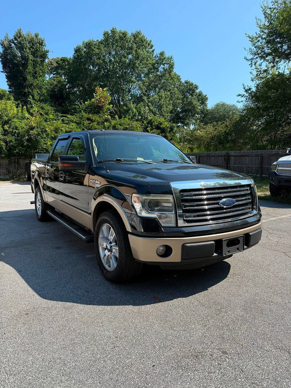 Used 2013 Ford F150 Lariat w/ Luxury Equipment Group RWD image 7