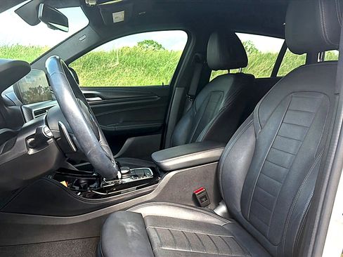 Used 2022 BMW X4 xDrive30i w/ M Sport Package 2 image 6