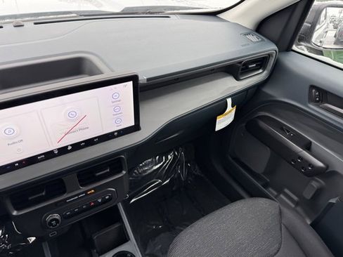 New 2025 Ford Maverick XL w/ Equipment Group 101A image 20