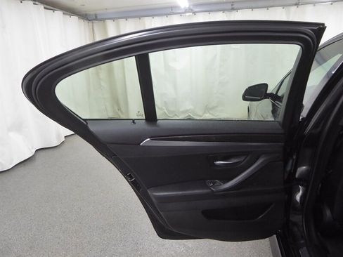 Used 2016 BMW 528i xDrive Sedan image 31