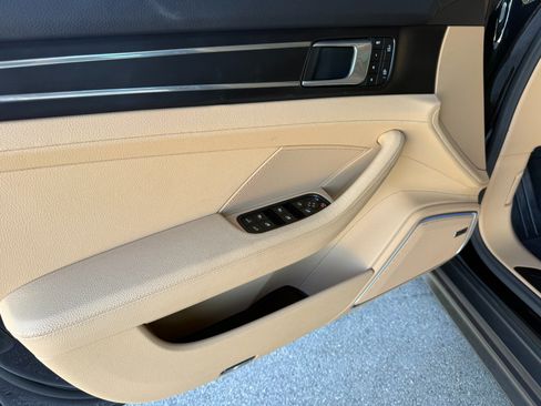 Used 2023 Porsche Panamera Platinum Edition RWD image 20