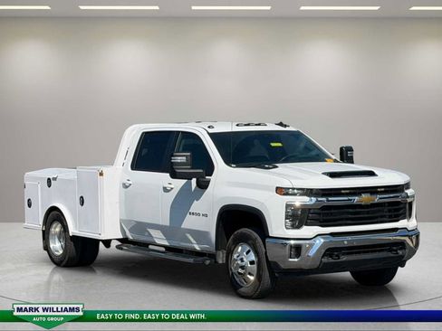 Used 2025 Chevrolet Silverado 3500 LT w/ All Star Edition AWD/4WD image 1