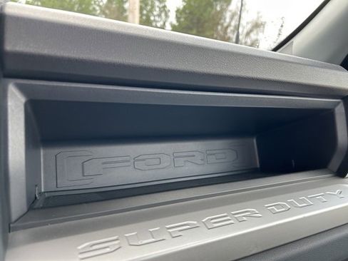 Used 2024 Ford F250 XL image 36