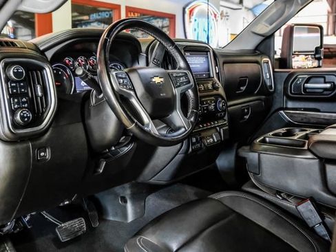 Used 2023 Chevrolet Silverado 3500 LTZ w/ Gooseneck/5TH Wheel Package image 5