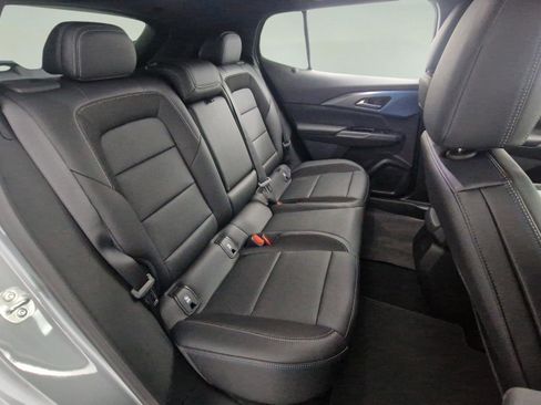 New 2026 Chevrolet Equinox EV LT image 26