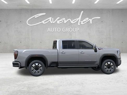 New 2026 GMC Sierra 2500 Denali w/ Denali Reserve Package image 5