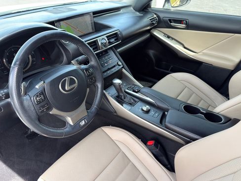 Used 2017 Lexus IS 200t F Sport w/ F Sport Package image 11