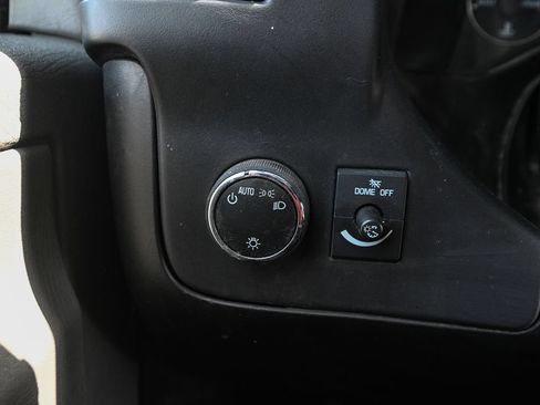 Used 2016 GMC Savana 3500 RWD image 27