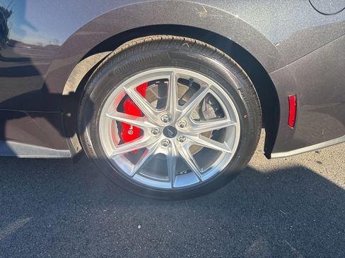 Used 2024 Ford Mustang GT Premium image 30