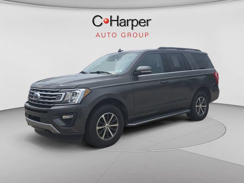 Used 2020 Ford Expedition XLT w/ Equipment Group 202A AWD/4WD image 2
