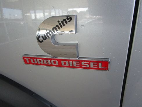 New 2026 RAM 3500 Tradesman AWD/4WD image 21