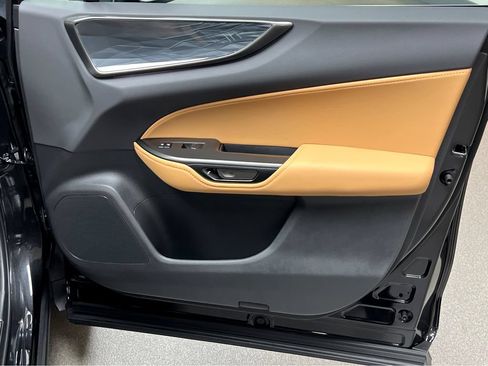 Certified 2025 Lexus NX 350 AWD w/ Accessory Package (2T) image 24