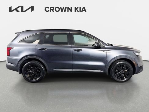 Certified 2021 Kia Sorento S w/ Panoramic Sunroof Package AWD/4WD image 4