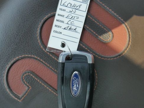 Used 2020 Ford F350 King Ranch w/ King Ranch Ultimate Package AWD/4WD image 37