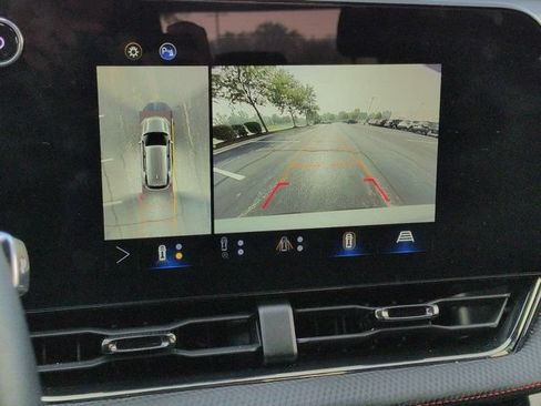 Used 2025 Chevrolet Equinox RS w/ Safety and Technology Package FWD image 13