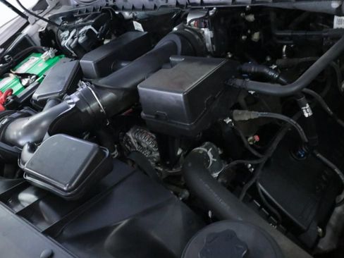 Used 2021 Ford F250 Lariat w/ Chrome Package image 8