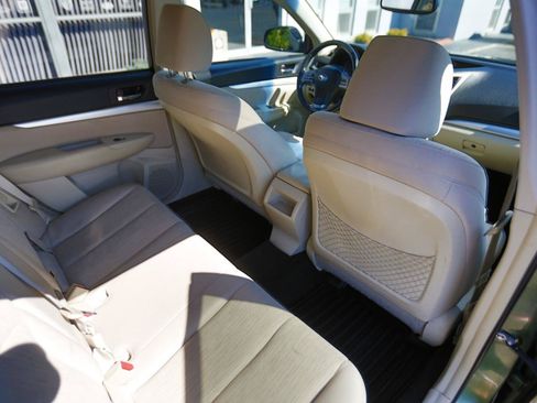 Used 2013 Subaru Outback 2.5i Premium AWD/4WD image 19