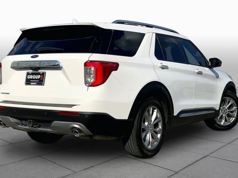 Used 2021 Ford Explorer Limited w/ Equipment Group 301A RWD image 13
