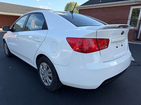 Used 2011 Kia Forte EX FWD image 5