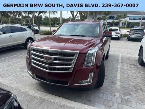 Used 2019 Cadillac Escalade Premium Luxury w/ LPO, Radiant Package image 6