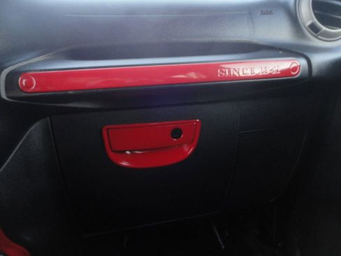 Used 2013 Jeep Wrangler Unlimited Sport image 14