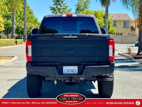 Used 2017 Ford F250 Lariat w/ Lariat Ultimate Package image 5