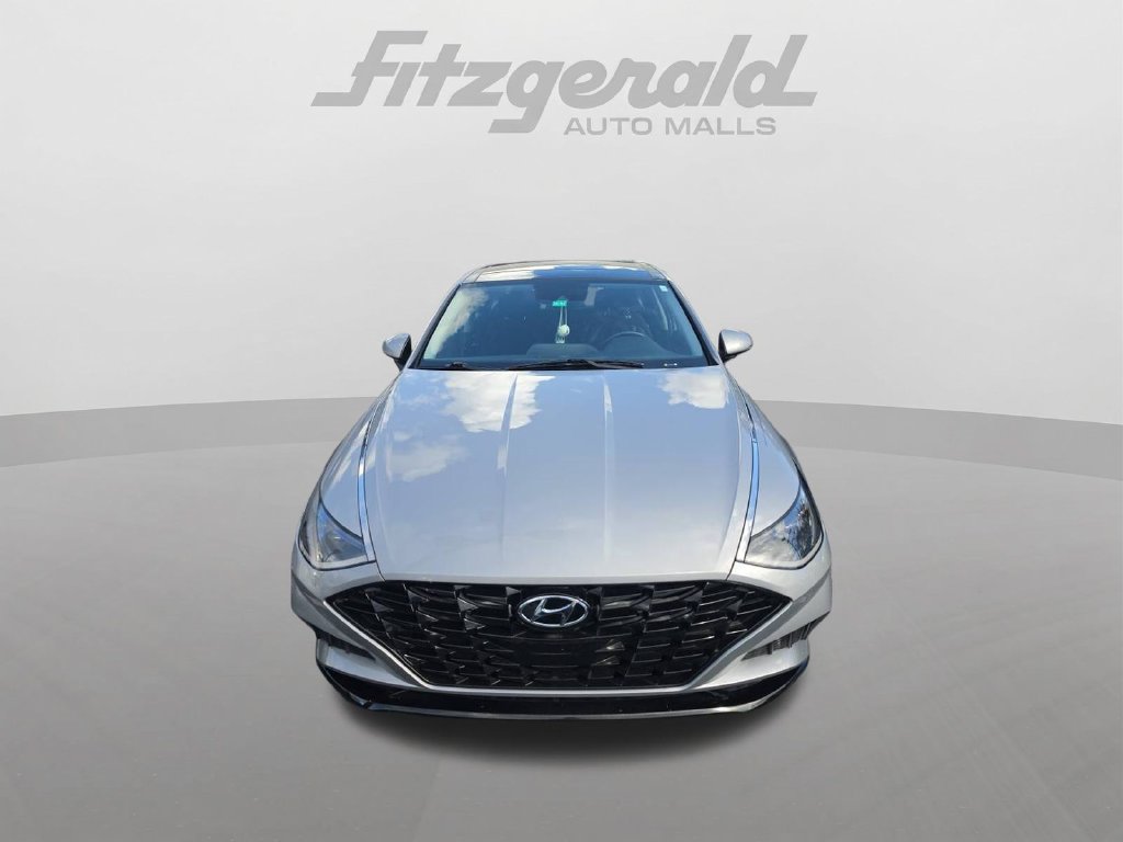 Used 2023 Hyundai Sonata SEL w/ Convenience Package FWD image 2