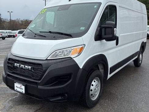 Used 2023 RAM ProMaster 2500 FWD image 3