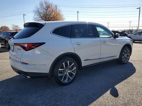 Certified 2024 Acura MDX SH-AWD w/ Technology Package image 5