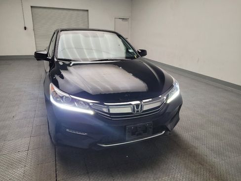 Used 2017 Honda Accord EX-L image 14