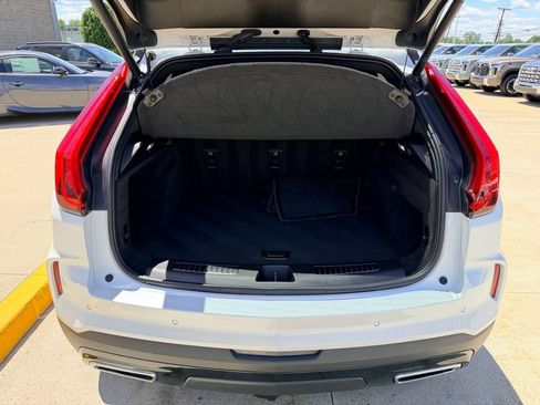 Used 2024 Cadillac XT4 Premium Luxury w/ Active Safety Package AWD/4WD image 27