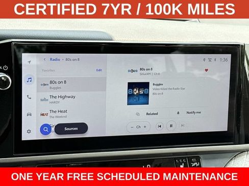 Used 2025 Toyota Camry XLE FWD image 19