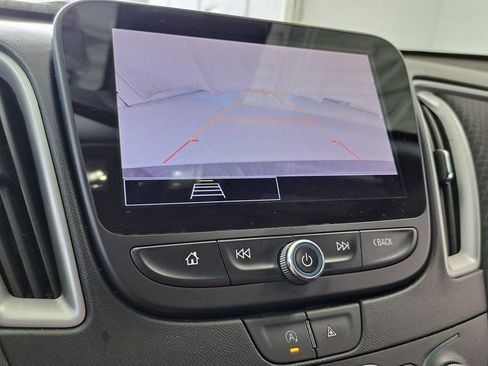 Used 2024 Chevrolet Malibu LT image 16