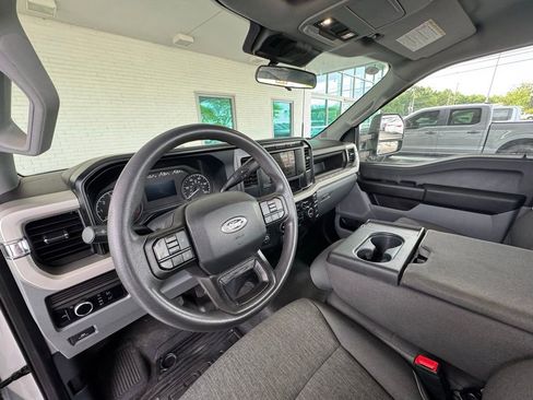 Used 2024 Ford F350 XL RWD image 15