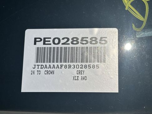 Used 2024 Toyota Crown AWD/4WD image 15