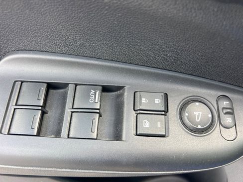 Used 2015 Honda Fit EX-L image 23