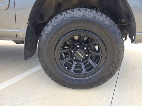 Used 2005 Toyota Tundra SR5 AWD/4WD image 22