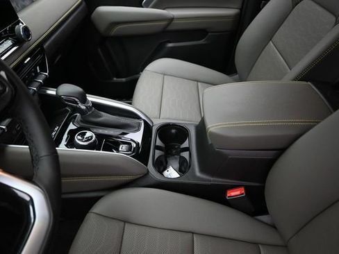 Used 2026 Chevrolet Colorado ZR2 AWD/4WD image 27