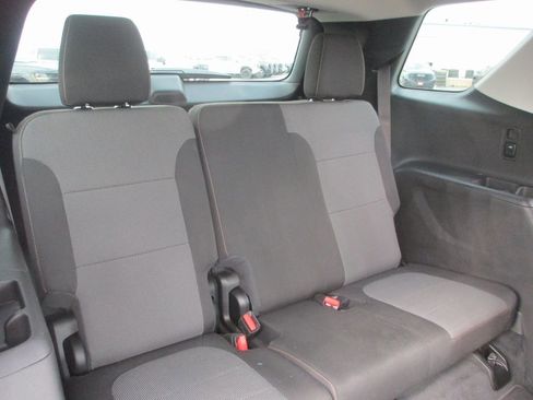 Used 2019 Chevrolet Traverse LT image 20