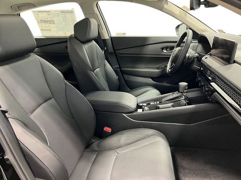 New 2025 Honda Accord EX-L image 32