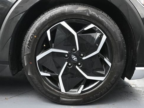 Used 2022 Hyundai Ioniq 5 SE image 14