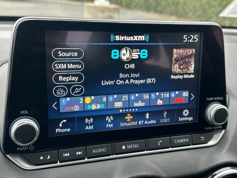 Certified 2023 Nissan Sentra SV image 17