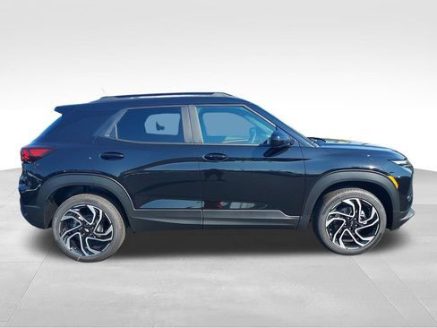 New 2026 Chevrolet TrailBlazer RS w/ Convenience Package AWD/4WD image 6