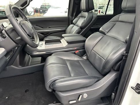 Used 2025 Lincoln Navigator L Reserve w/ Jet Appearance Package AWD/4WD image 24