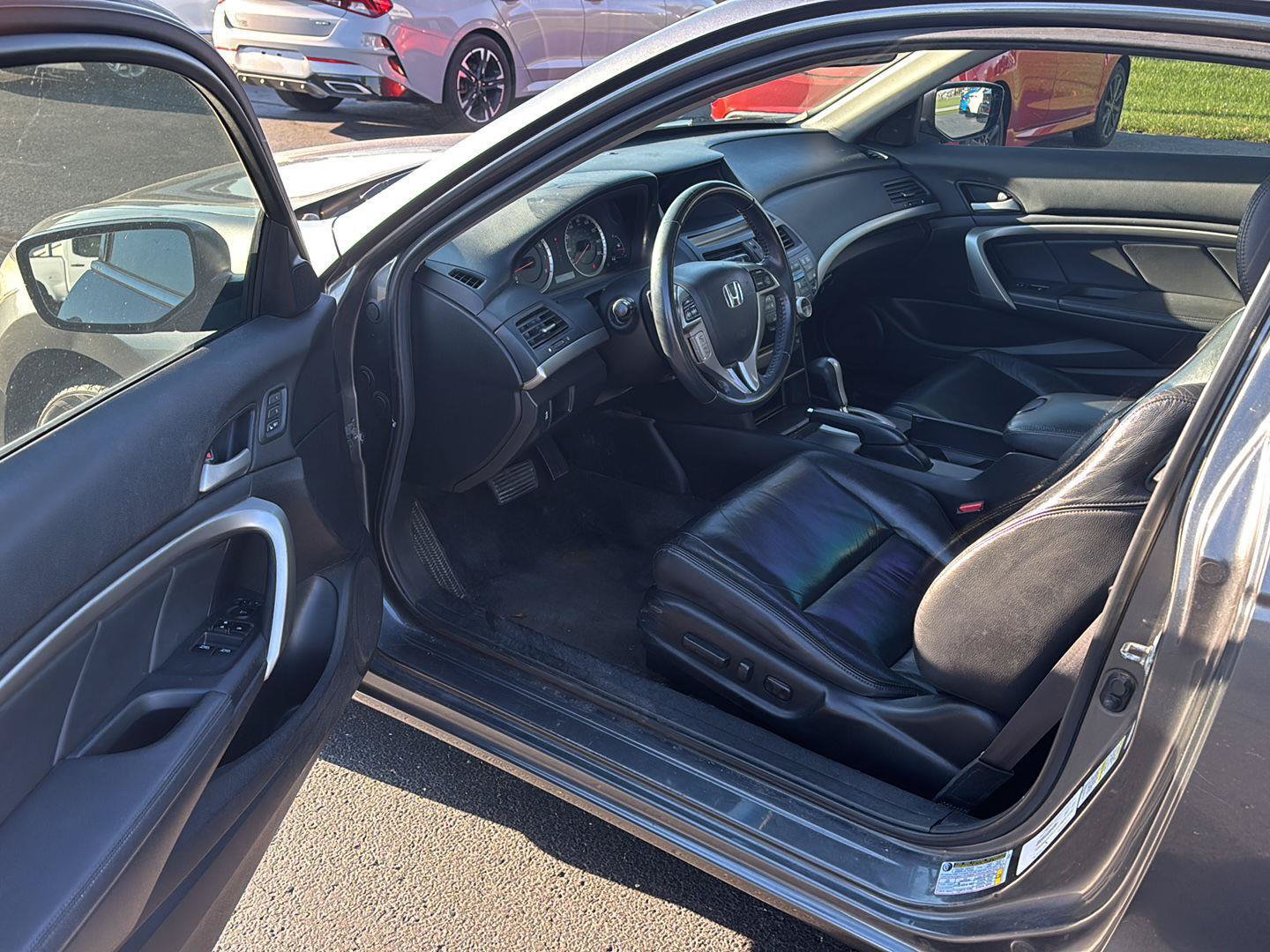 Used 2012 Honda Accord EX-L image 11