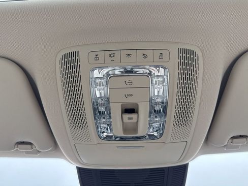 Certified 2021 Mercedes-Benz GLS 450 4MATIC image 31