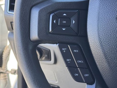 Used 2022 Ford F550 2WD Crew Cab Super Duty image 20