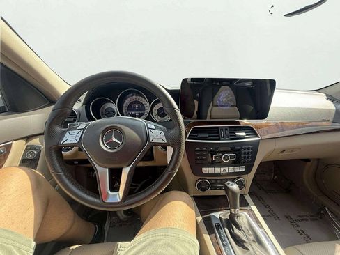Used 2013 Mercedes-Benz C 300 4MATIC Sedan image 15